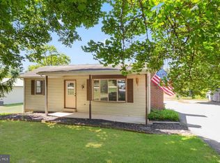 4334 Carlisle Rd, Gardners, PA 17324