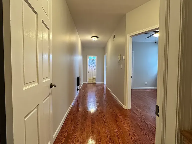 60 Hausman St #1 — Photo 10