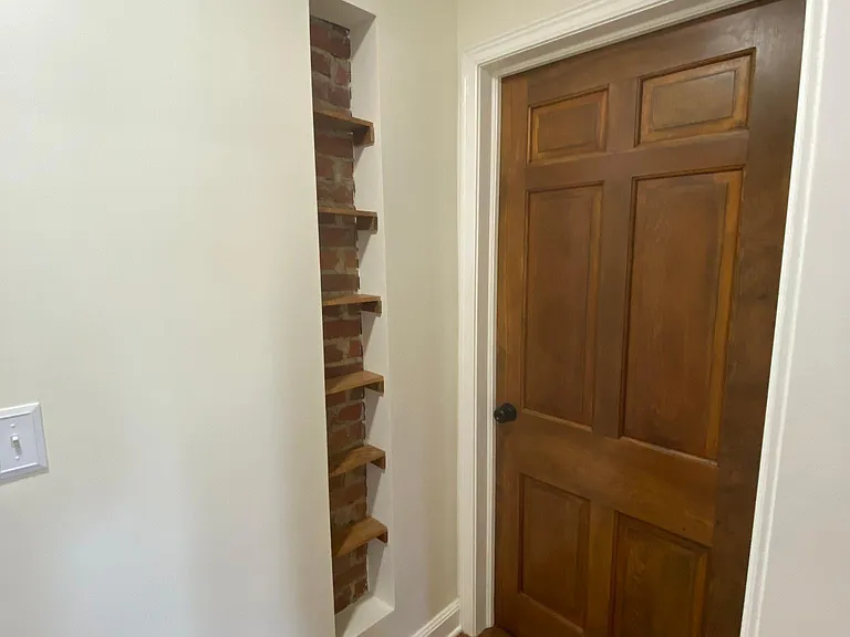 687 Truxton Dr — Photo 11