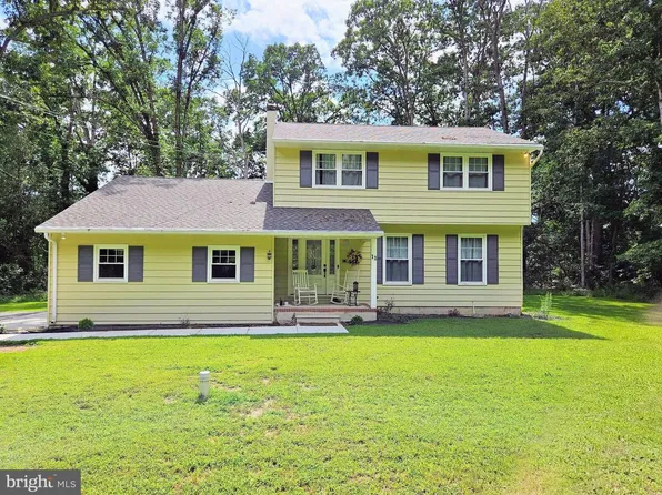 11 Hanthorne Dr, Pittsgrove, NJ 08318