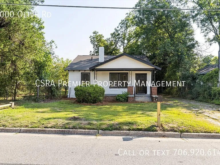 2000 Olive Rd — Photo 1