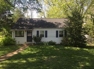 7702 Lunceford Ln, Falls Church, VA 22043