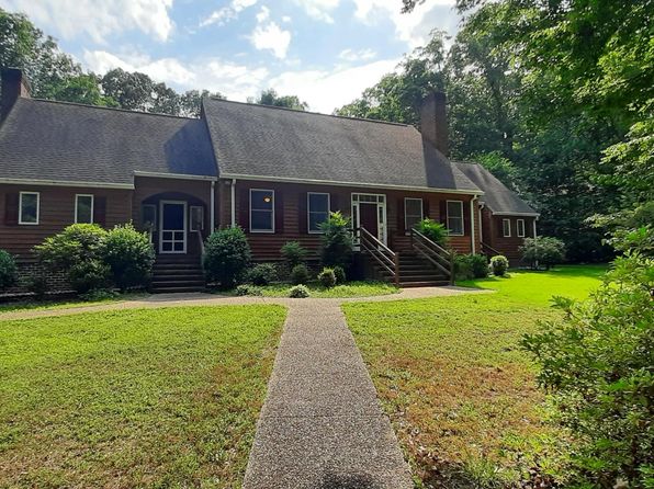 9067 Richmond Rd