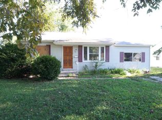 13 Edgar St, Cahokia, IL 62206