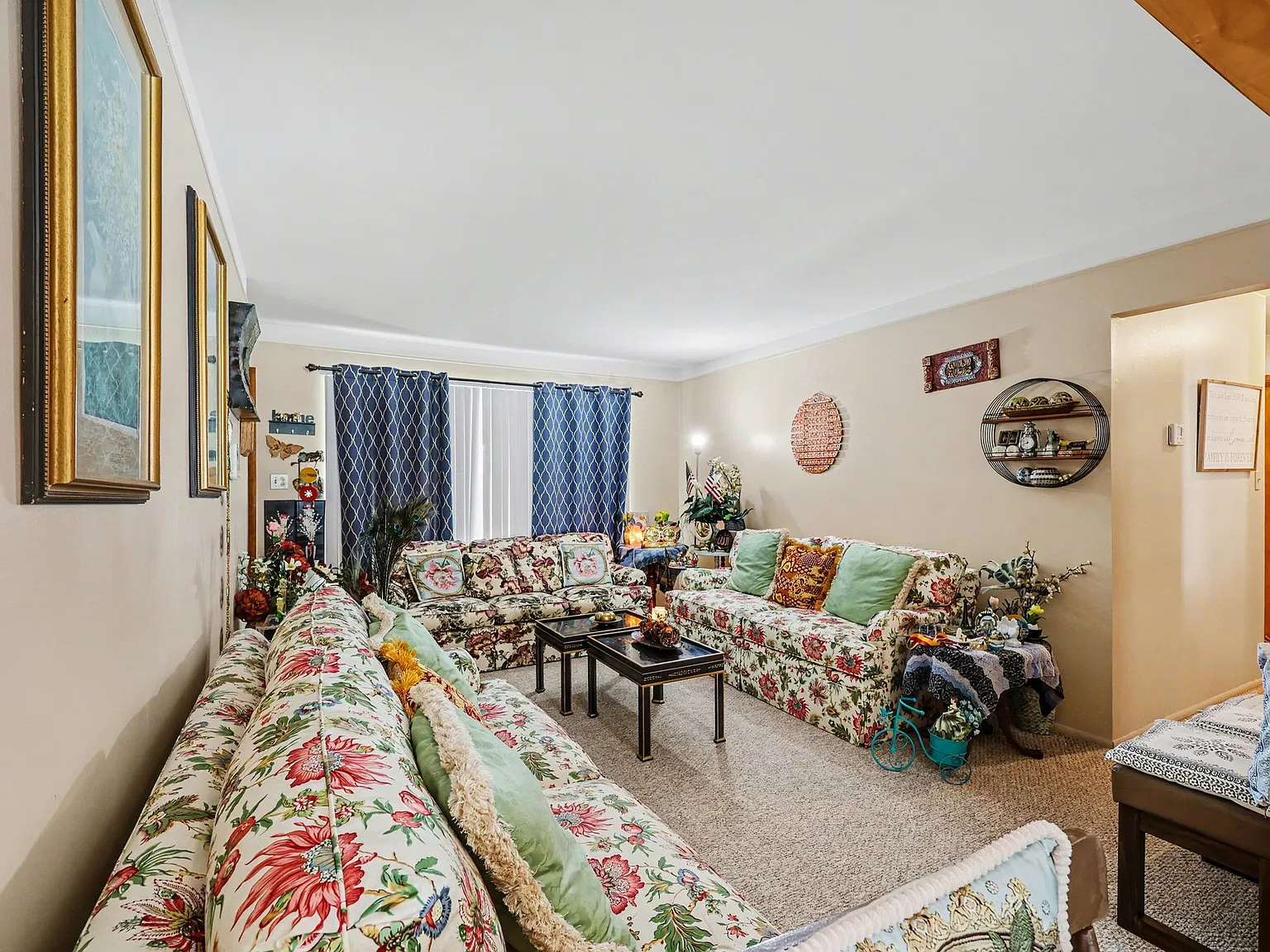 3 bed, 1.5 bath, 1050 sqft, $1,800 — Photo 3