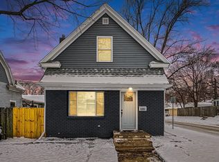 1201 S Twyckenham Dr, South Bend, IN 46615