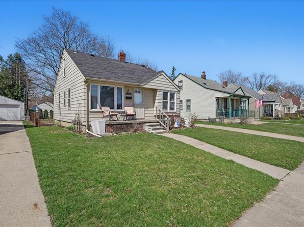 2444 Academy St, Dearborn, MI 48124