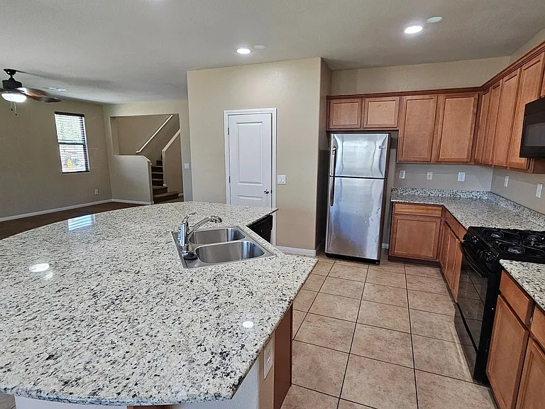 8685 Sparrow Desert Ave — Photo 8