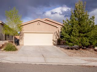2213 Delfinio Dr SE, Rio Rancho, NM 87124