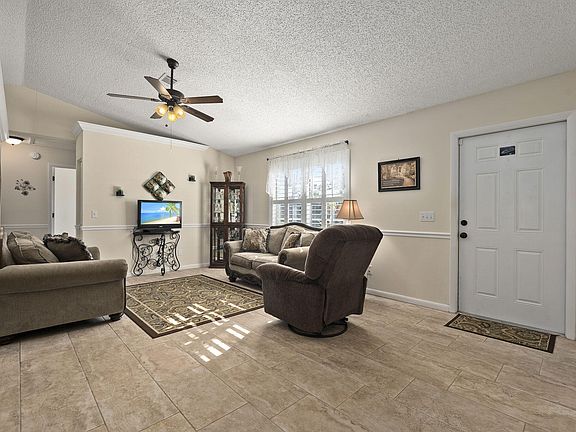 4th image of 3010 SW Briggs Street