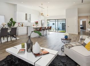 11952 Collins St, Valley Village, CA 91607