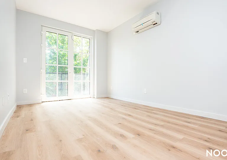 68 Gold St #2H — Photo 10