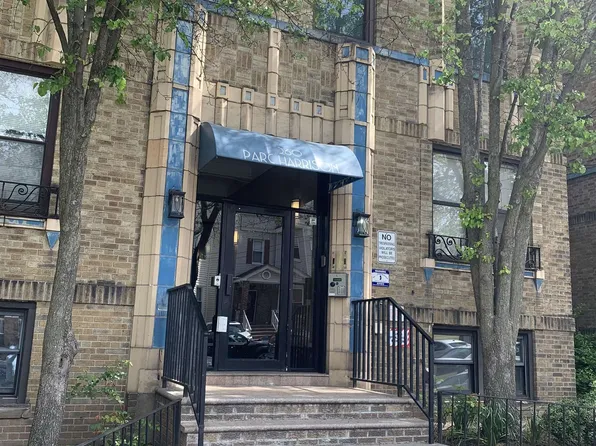 260 Harrison Ave APT 202, Jersey City, NJ 07304