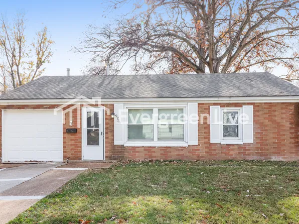 9736 Flora Ave, Saint Louis, MO 63114