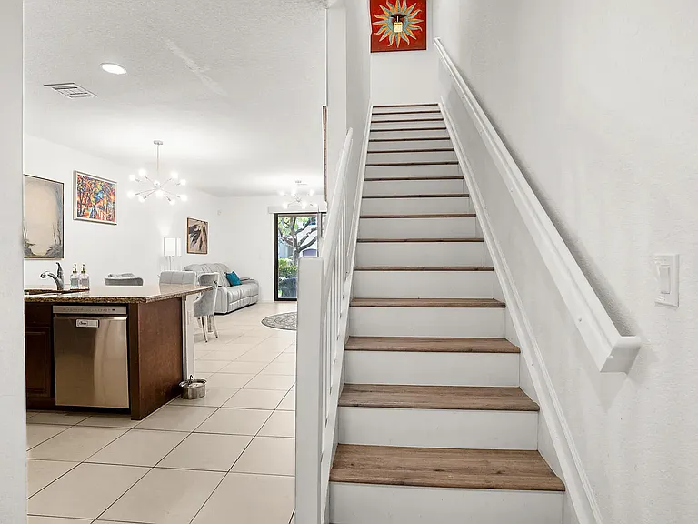 4236 N Dixie Hwy #132 — Photo 13