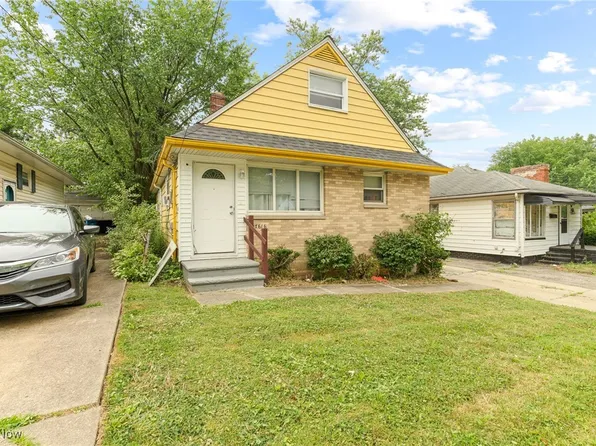 17616 Tarkington Ave, Cleveland, OH 44128