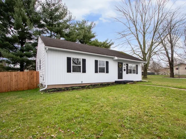 2978 Sahara Ave NE, Canton, OH 44705