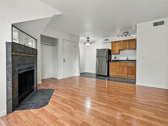 5th image of 3250 Oneal Cir #K36