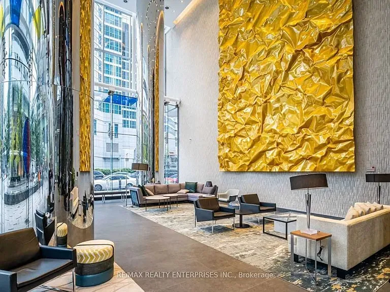 10 York St #1405 — Photo 4