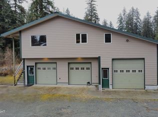72 Totem Ave, Yakutat, AK 99689