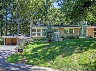 7509 Hamilton Spring Rd, Bethesda, MD 20817