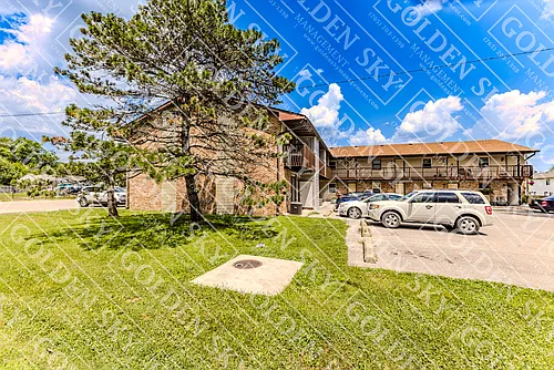 915 N Muessing Apts Photo 1