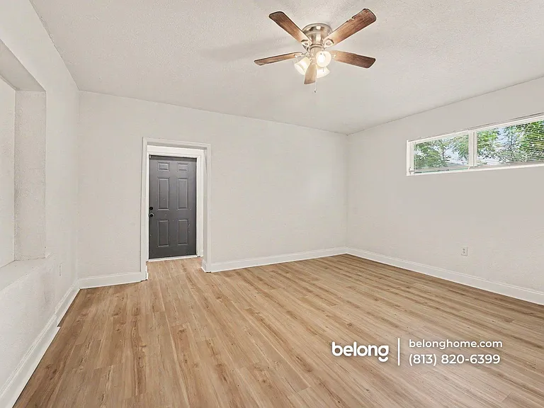 1501 7th St SE — Photo 8