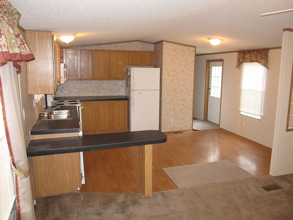 2nd image of 2906 Belgian Ave