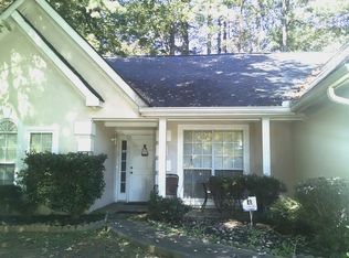 587 N Shore Rd, Lithonia, GA 30058