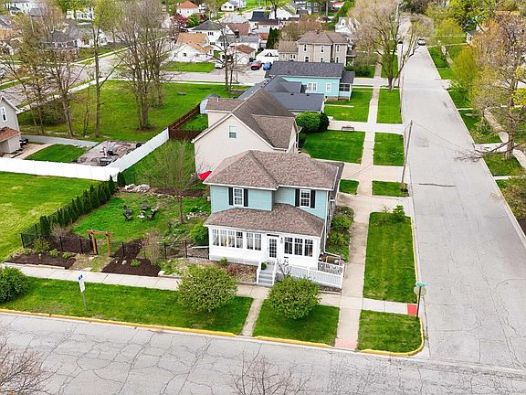 2nd image of 114 N Ohio St