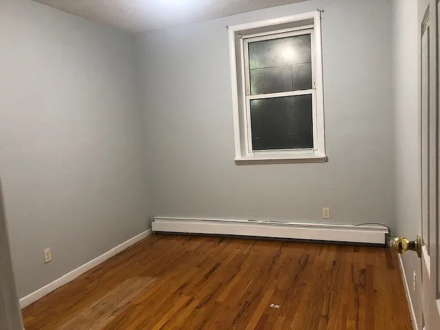 217 Central Ave #1R — Photo 3