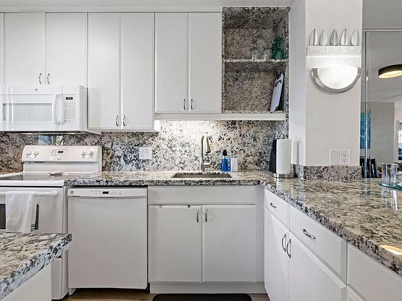 5th image of 760 S Kihei Rd APT 326