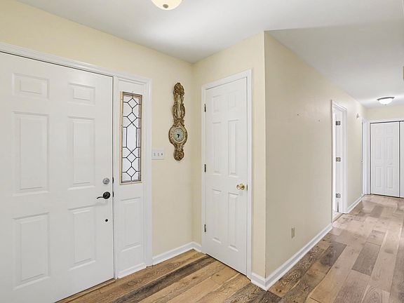 5th image of 2842 Ohara Dr