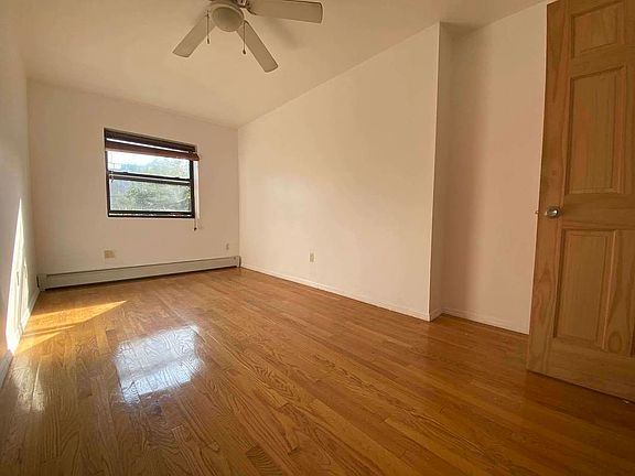 4th image of 82 Union St #2A
