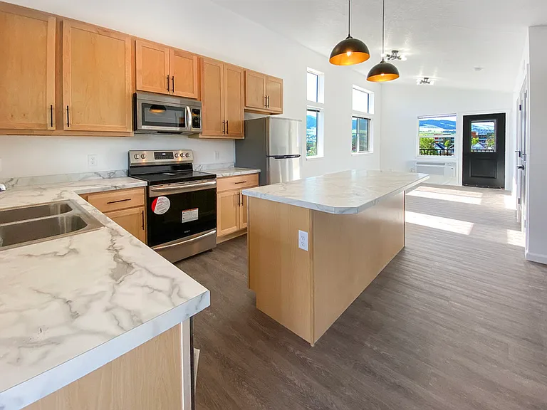 2120 South Ave W #304 — Photo 9