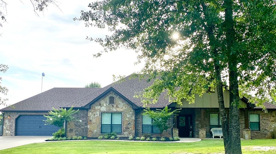 1st image of 190 Faith Ln