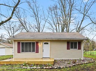 2158 Haslett Rd, East Lansing, MI 48823