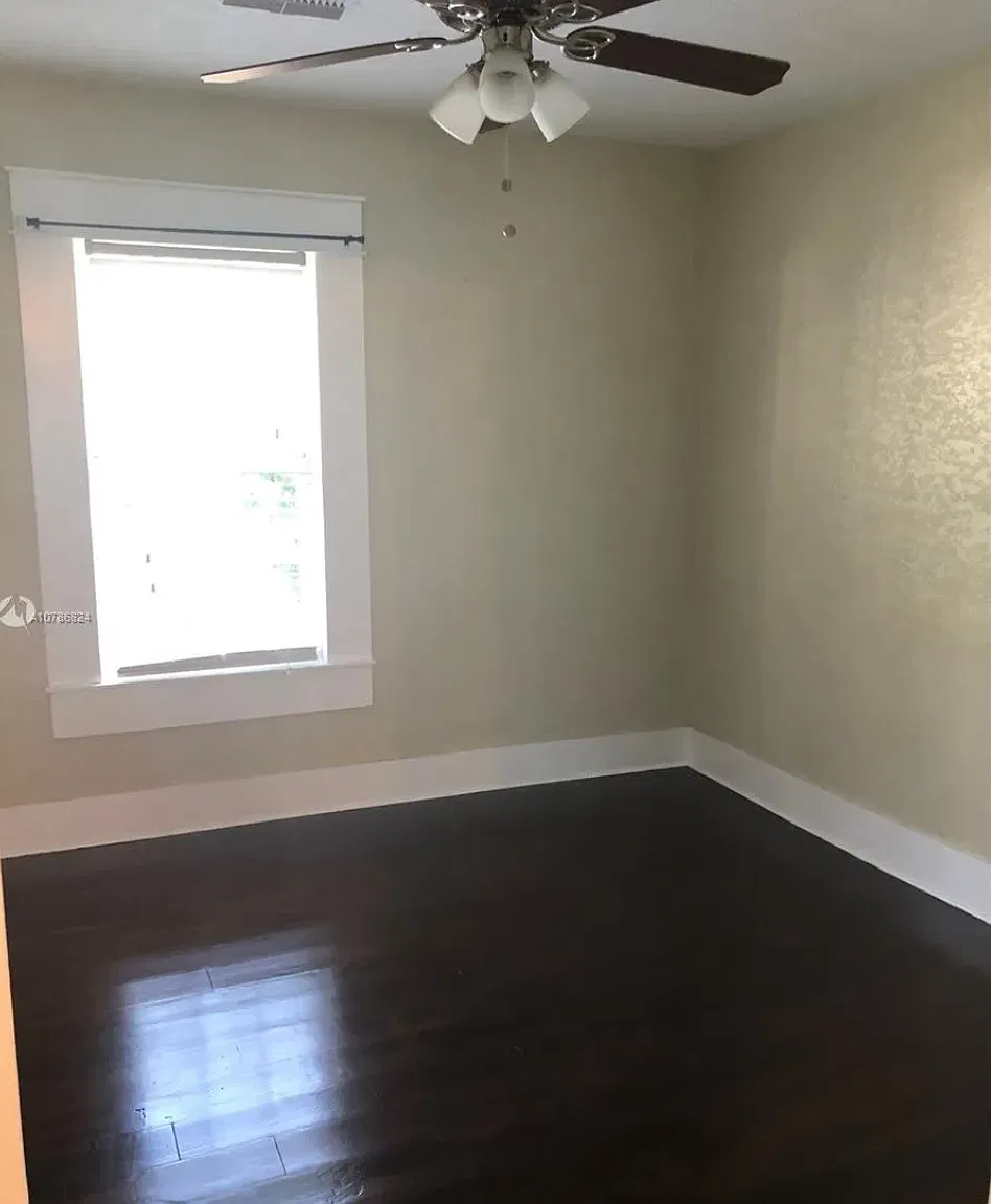 2 bed, $2,700 — Photo 4