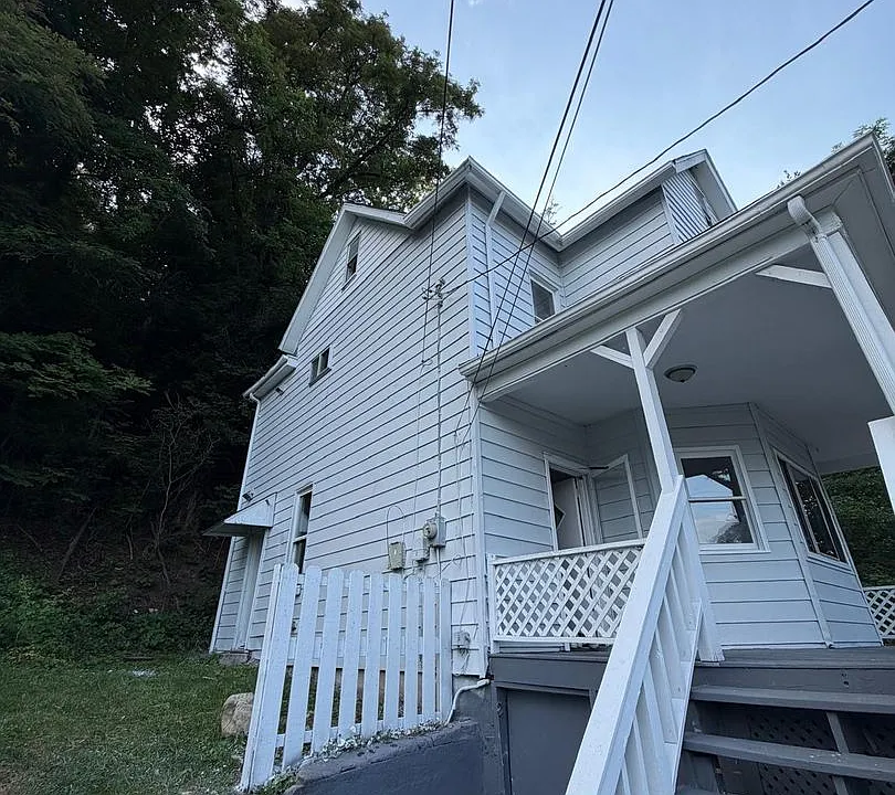 18 Morningside Ave