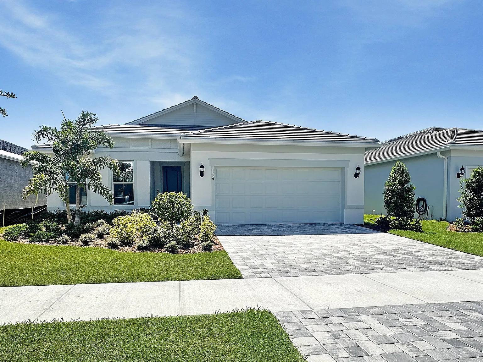 3 bed, 3.0 bath, 2239 sqft, $4,000 — Photo 1