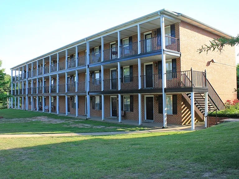 150 Rice Mine Rd N #202-C — Photo 5