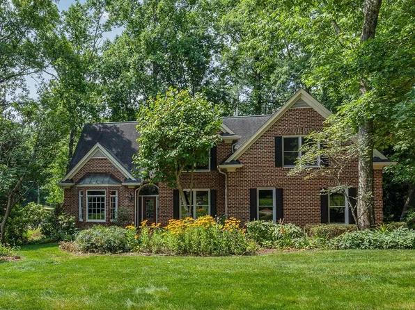 101 Wood Lily Ln, Cary, NC 27518