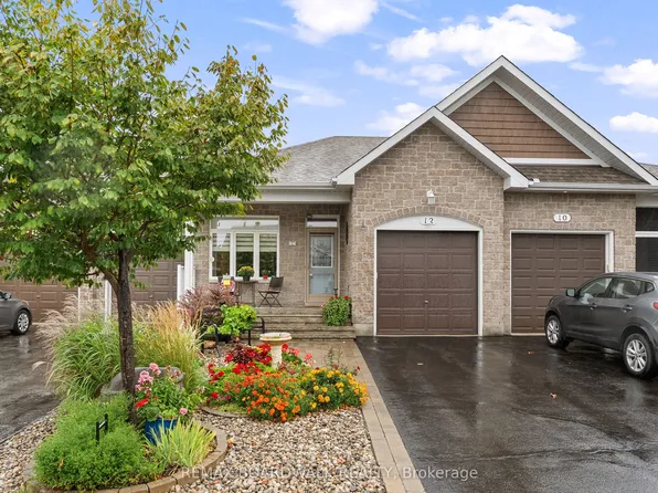 12 Royalty Way, North Grenville, ON K0G 1J0