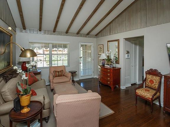 5th image of 240 Hampden Pl