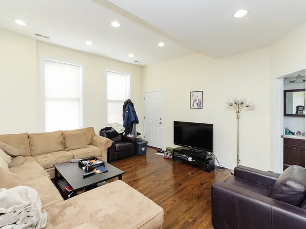 1834 W. Wabansia Ave., 1834 W Wabansia Ave #2R, Chicago, IL 60622