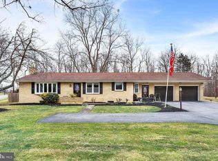 699 Barnstable Rd, Carlisle, PA 17015