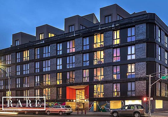 4th image of 385 Union Ave Unit 2E