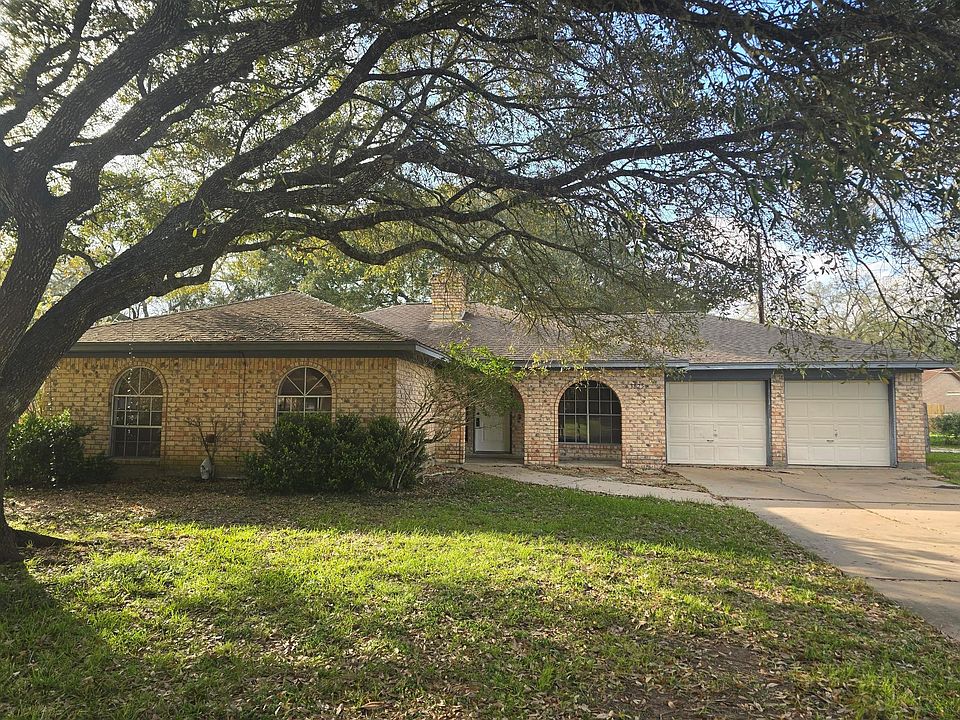 1st image of 3825 Avenue R