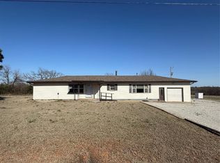 9821 Musson Rd, Meeker, OK 74855