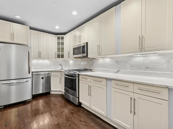 555 Lenox Avenue 1A image 2 of 14